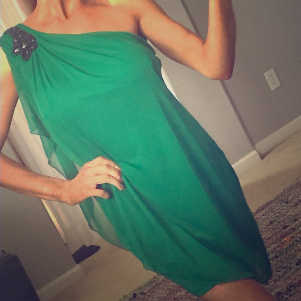 Off Shoulder Layer Dress